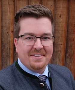 1 Bürgermeister Tobias Gensberger